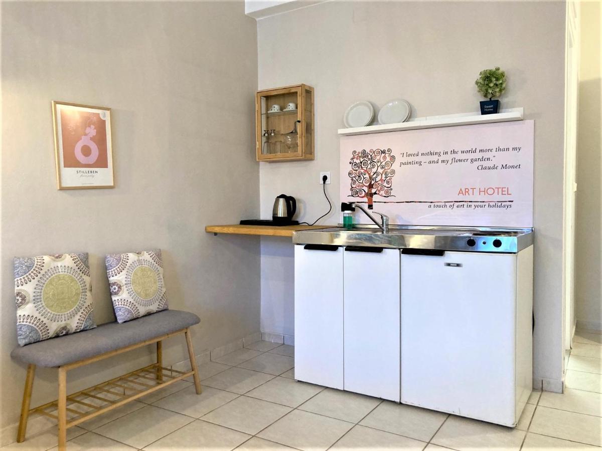 Tree Of Life Art Hotel Aγία Μαρίνα Εξωτερικό φωτογραφία