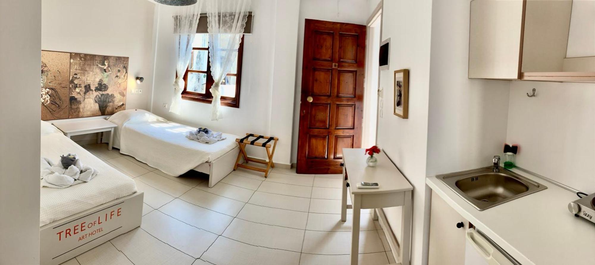 Tree Of Life Art Hotel Aγία Μαρίνα Δωμάτιο φωτογραφία