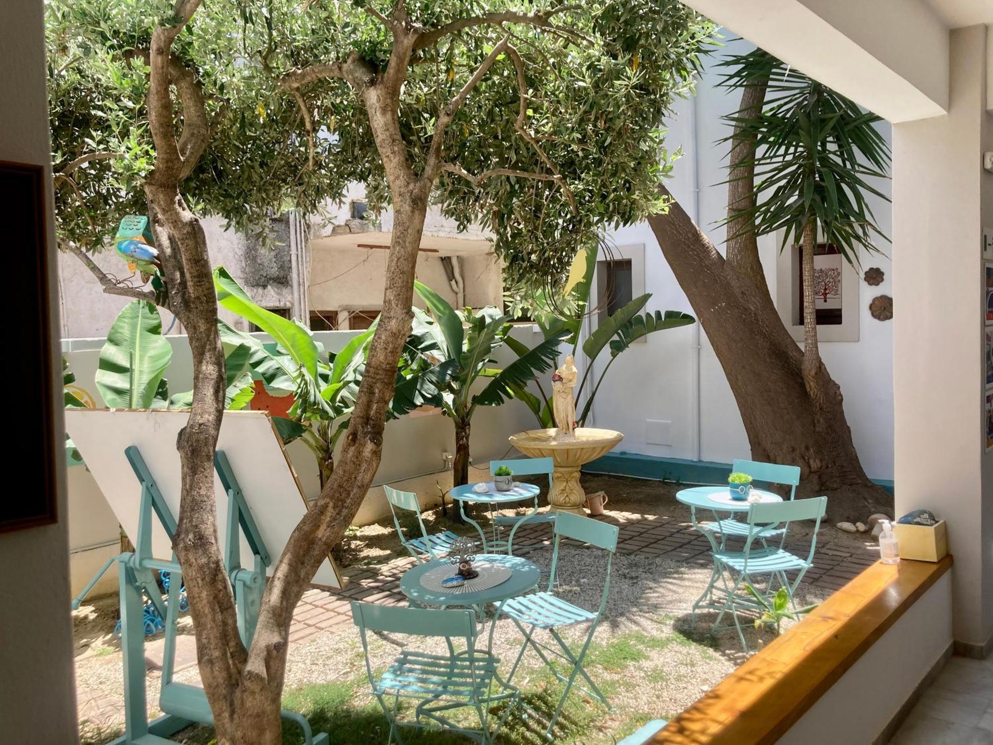 Tree Of Life Art Hotel Aγία Μαρίνα Εξωτερικό φωτογραφία