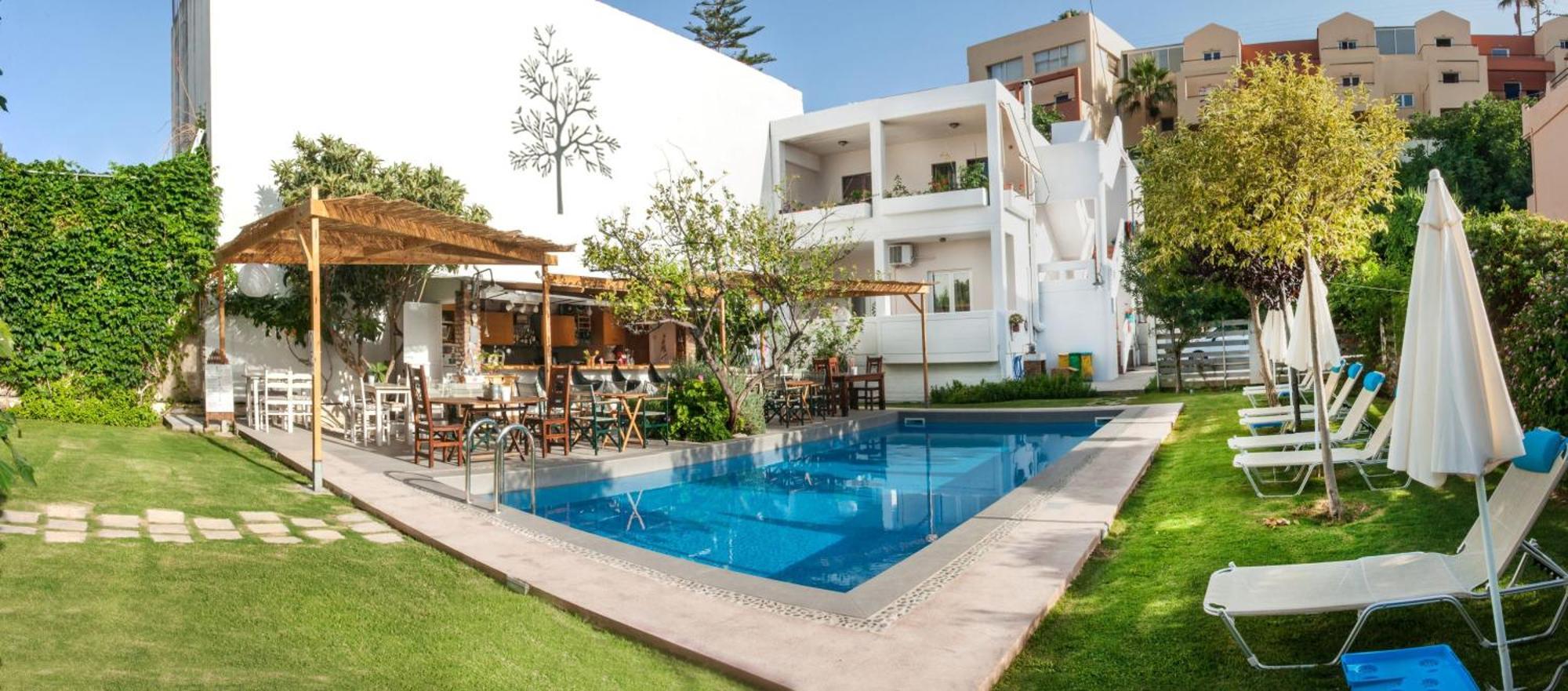 Tree Of Life Art Hotel Aγία Μαρίνα Εξωτερικό φωτογραφία